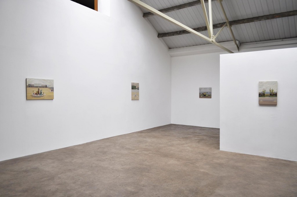 1_Mairead-OhEocha_The-Sky-was-Yellow-and-the-Sun-was-Blue_Installation-view_copyright-the-artist-and-mothers-tankstation