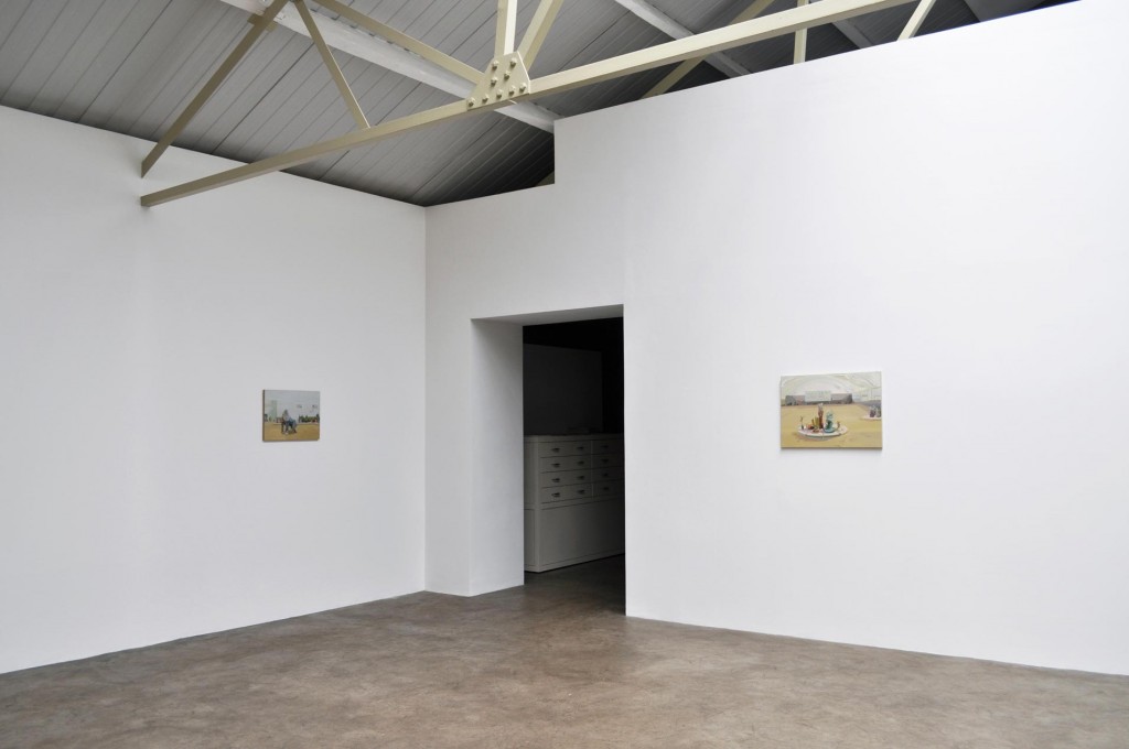 2_Mairead-OhEocha_The-Sky-was-Yellow-and-the-Sun-was-Blue_Gorilla-Ornament_Garden-Pond-Centre_Installation-view_copyright-the-artist-and-mothers-tankstation